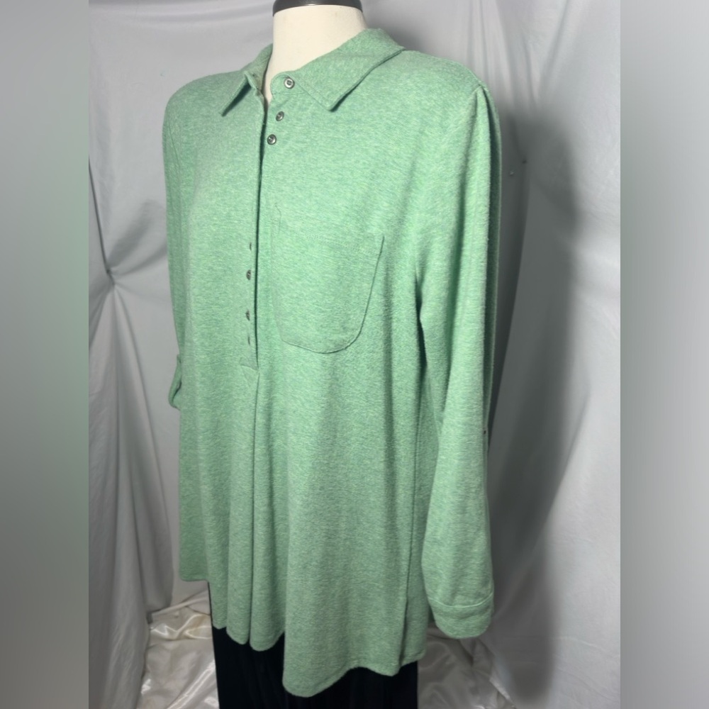 Soft Surroundings Sage Green Button Front Tunic Top L Women’s Cozy Stretch Knit
